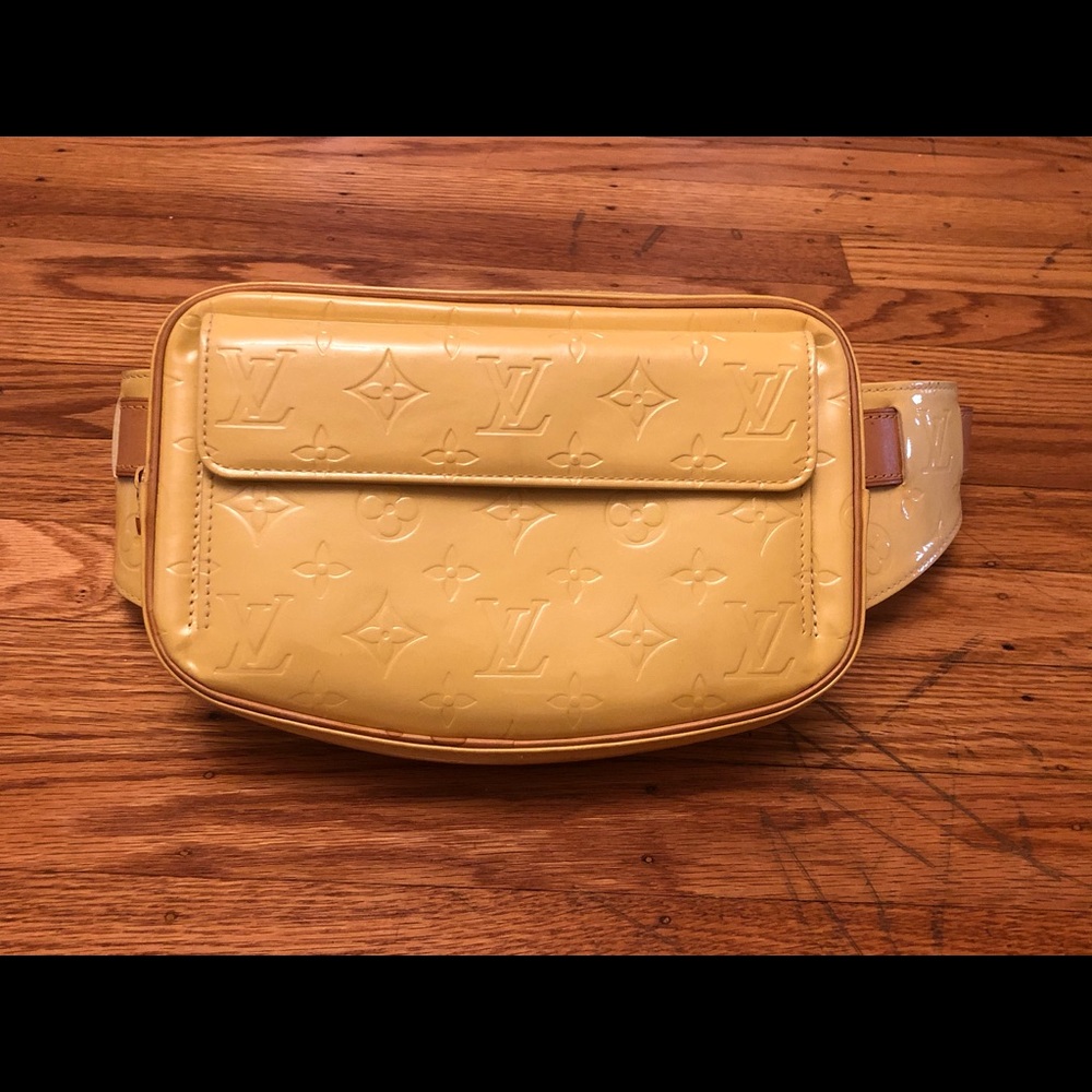 LOUIS VUITTON Vernis Fulton Waist Bag